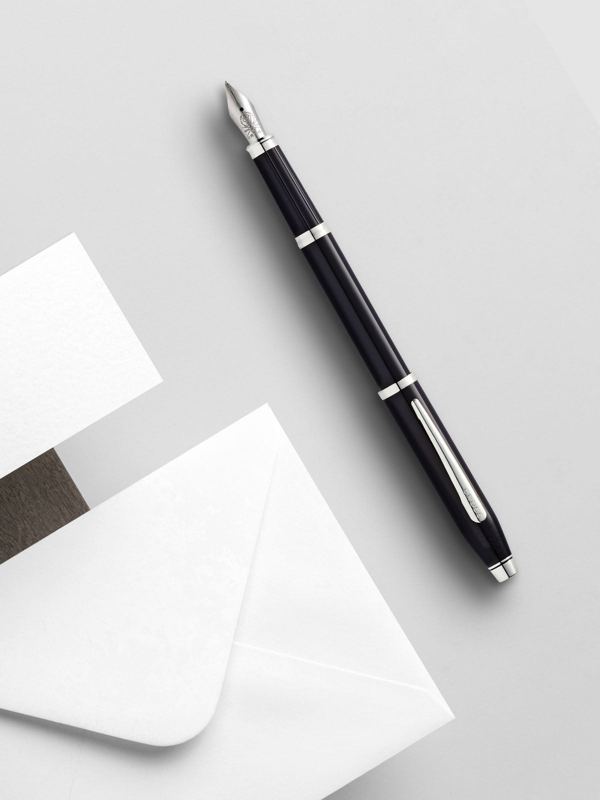 Cross | Century II Fountain Pen | Black Lacquer, Medium Nib