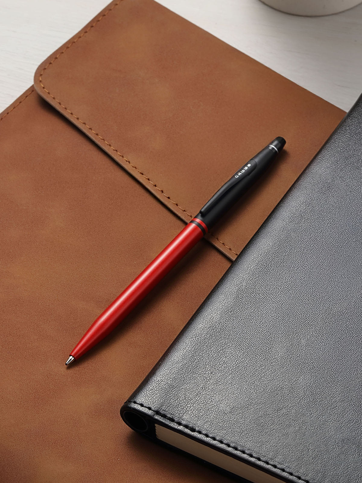 Cross | Click Ballpoint Pen | Tuxedo Satin Metallic Red