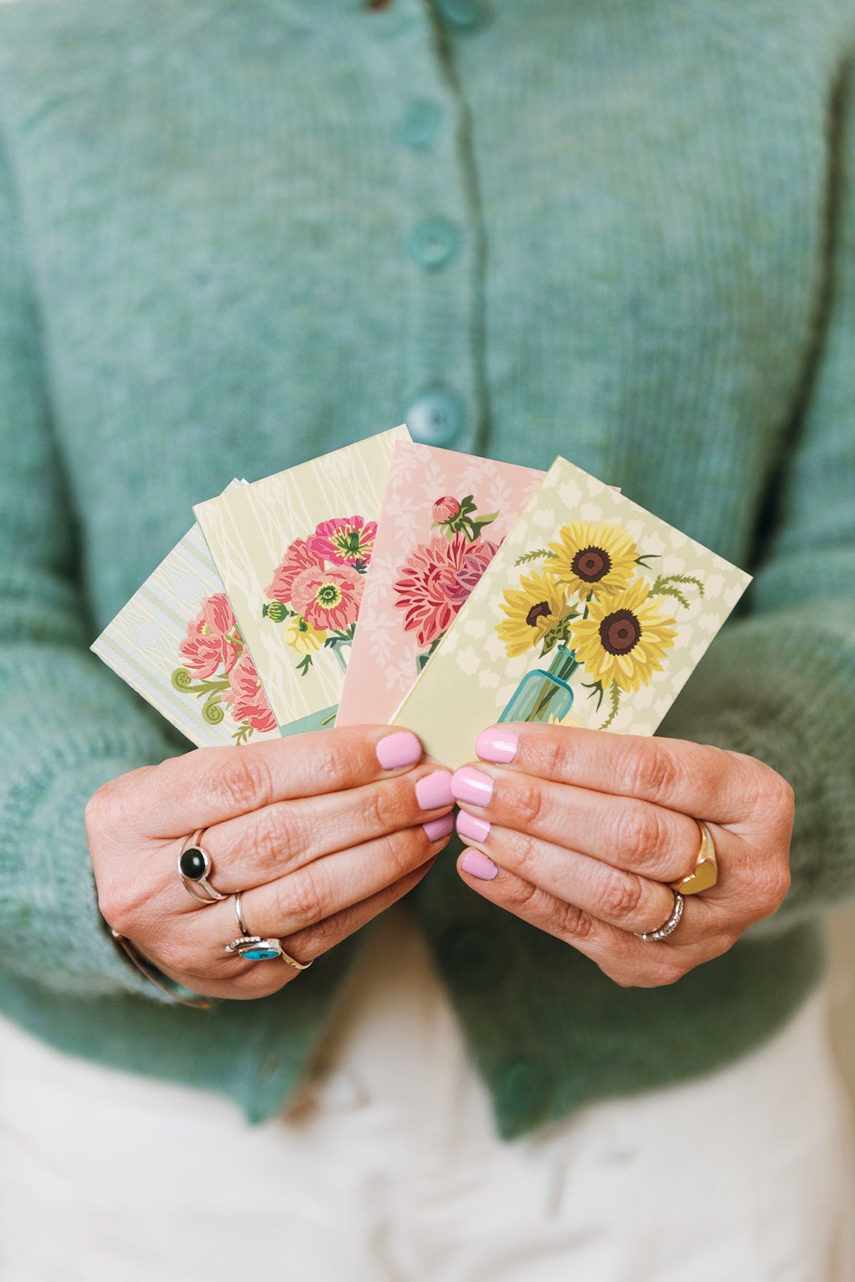 Elle Crée Florals (wallpaper) Mini Card Set, 8 Cards, styled at home